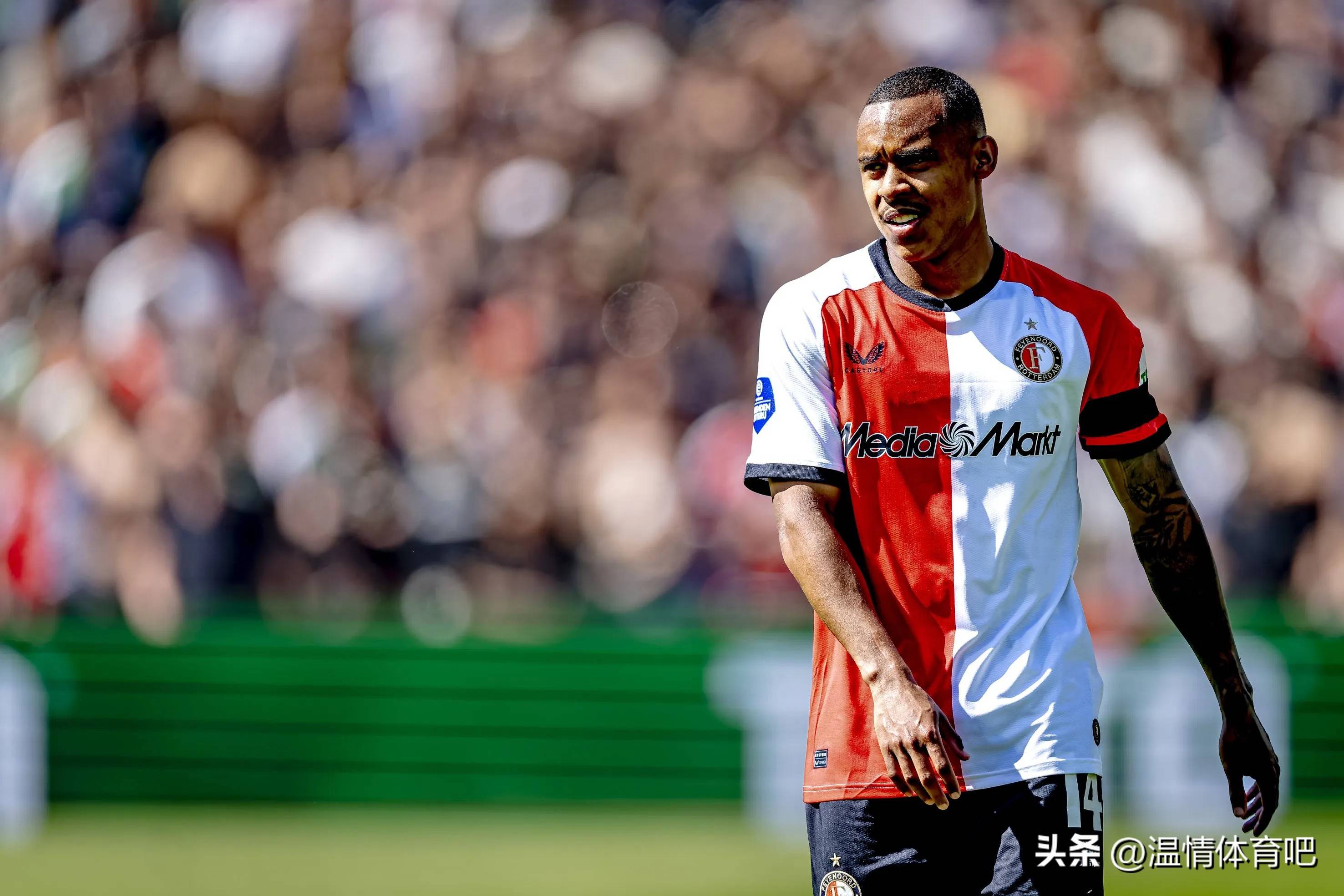 1夜6大转会，哈托离队奥巴梅扬重返法甲，奥斯梅恩加盟曼联红军期待补强